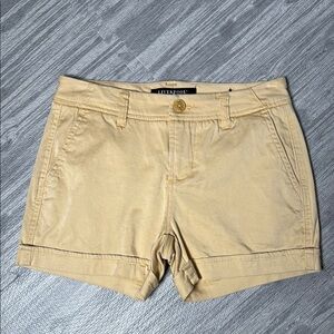 Liverpool Women's Mustard Gold Colored Shorts Size 0/25